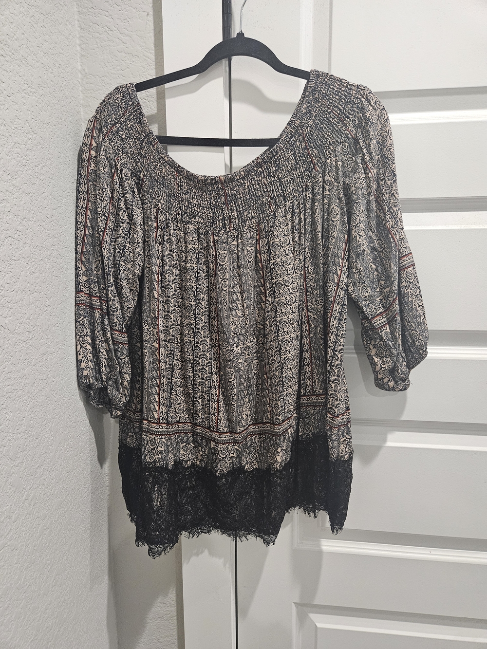 Women's Boho Smocked Neck Printed Top with Lace Hem - Black and Cream